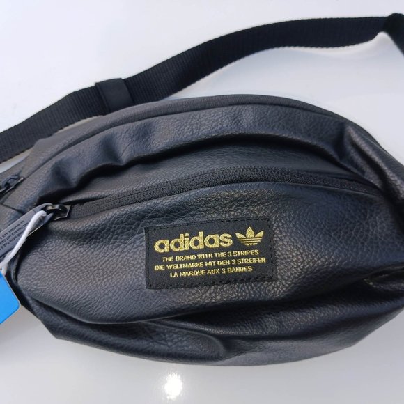 *NEW* Adidas Belt Bag Black Size 48 - Picture 3 of 11